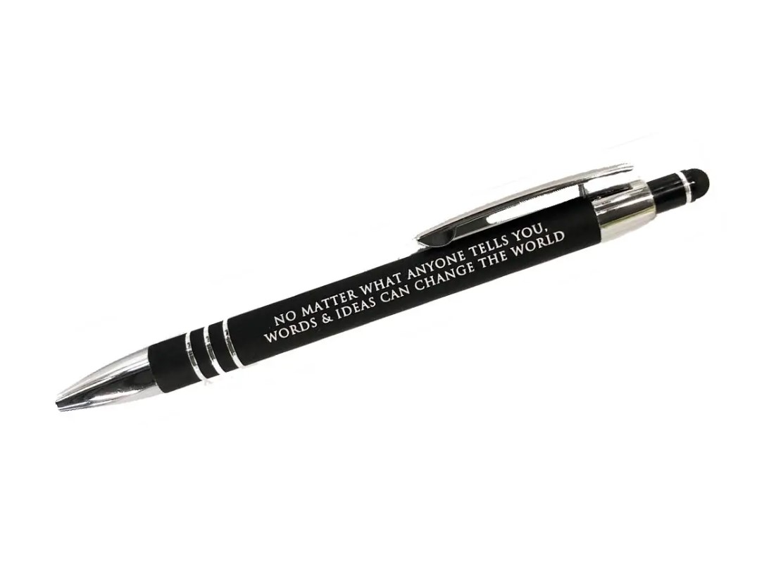 Fly Paper Products : Words & Ideas Can Change the World Pen Set - Kulpenna med citat i presentask - Perfekt present till studenten, journalisten och författaren!