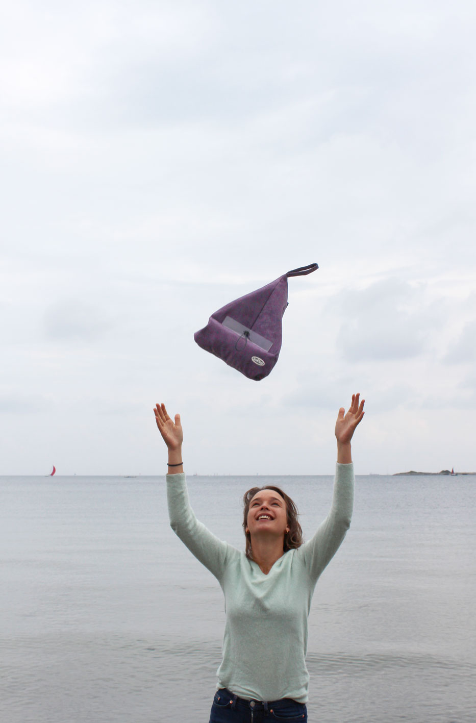 Book Seat : Lila - Pris inklusive frakt. Skickas från leverantören till beställarens närmaste DHL Servicepoint - 10