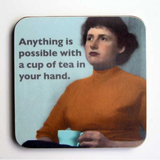 Photocaptions : Anything is possible with a cup of tea in your hand. - glasunderlägg i melamin