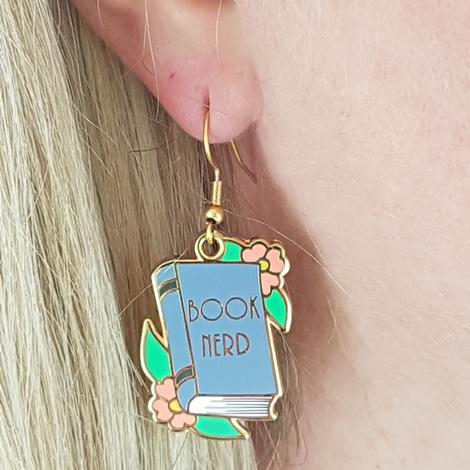Book Nerd : Enamel earrings - örhängen i emalj med krokar i rostfritt stål - 3