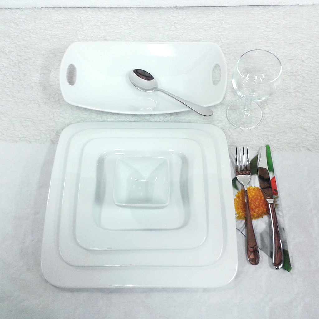 Tableware VM16 - 17 parts