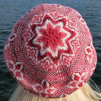 Märta Mössa - Born to knit