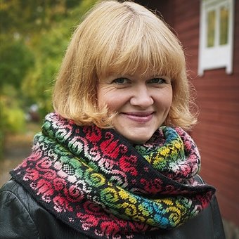 Karin- Sjal / Kragmönster