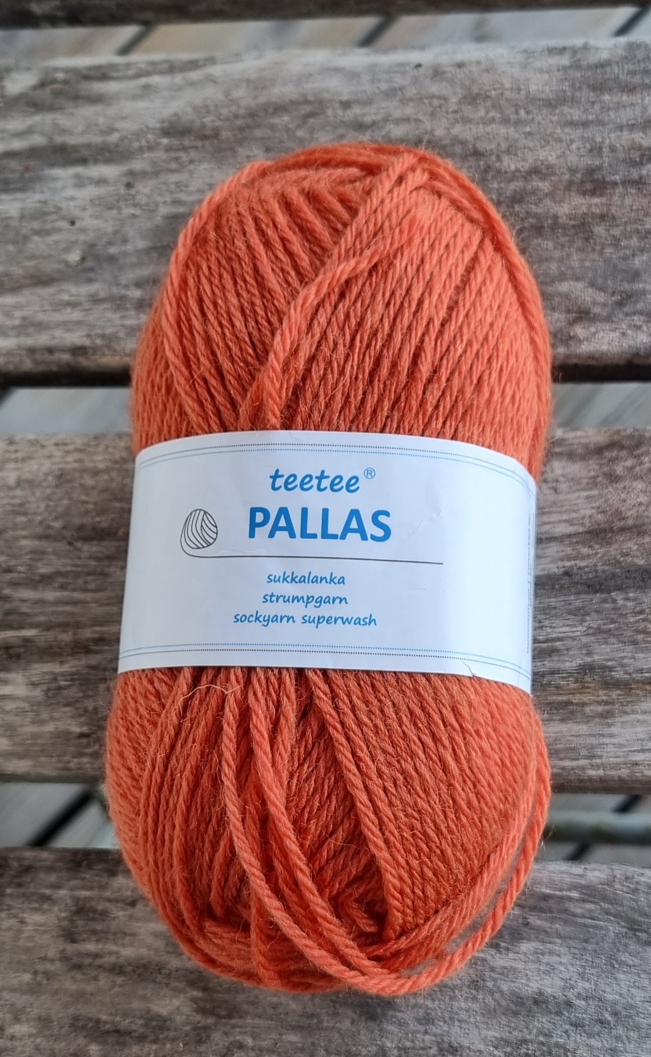 Pallas - TeeTee