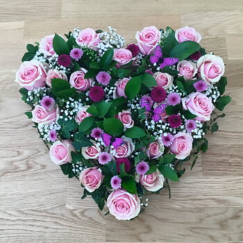 Begravningshjärta i rosa toner - nr 220