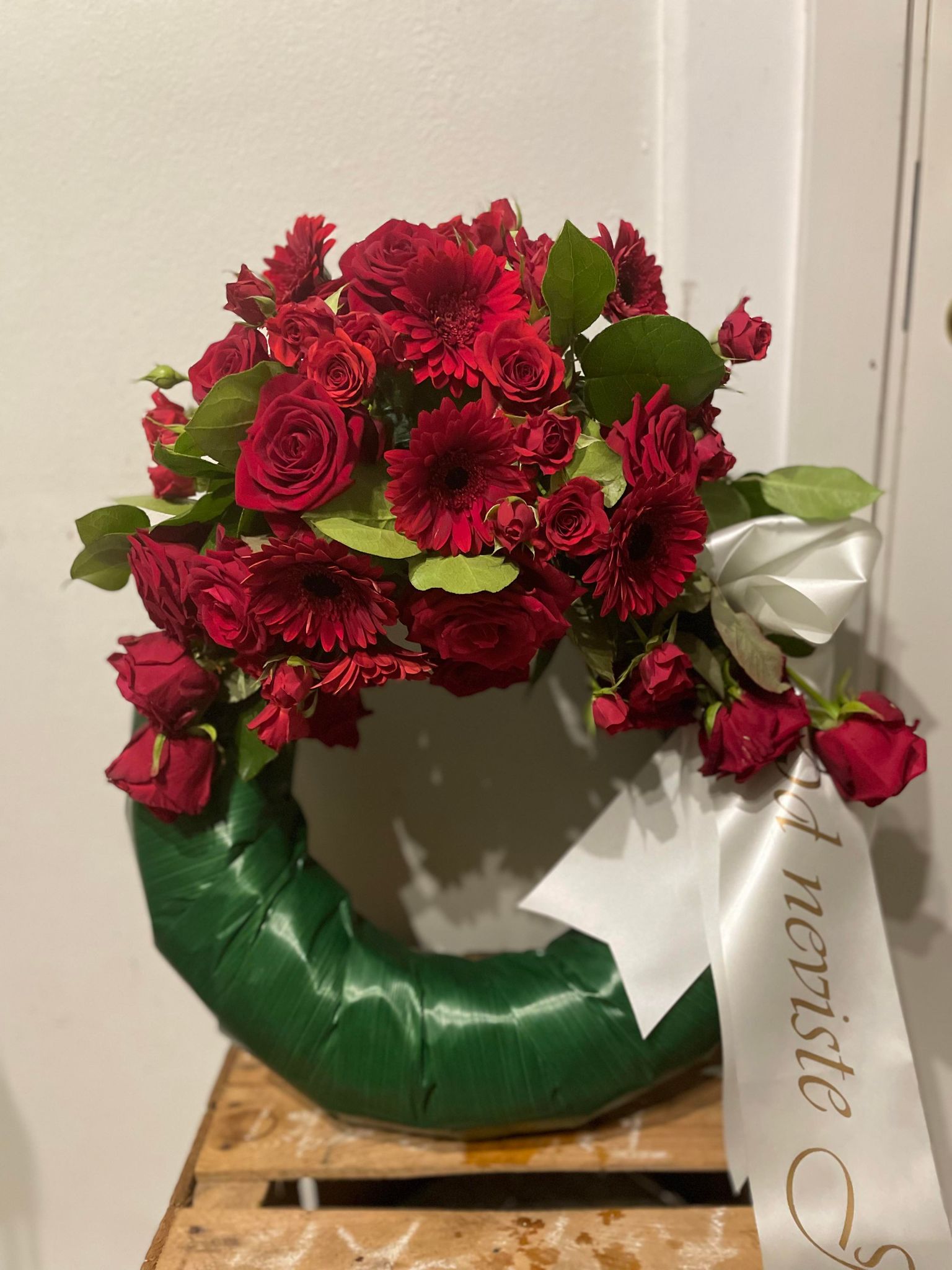 En krans med rosor nr 98
