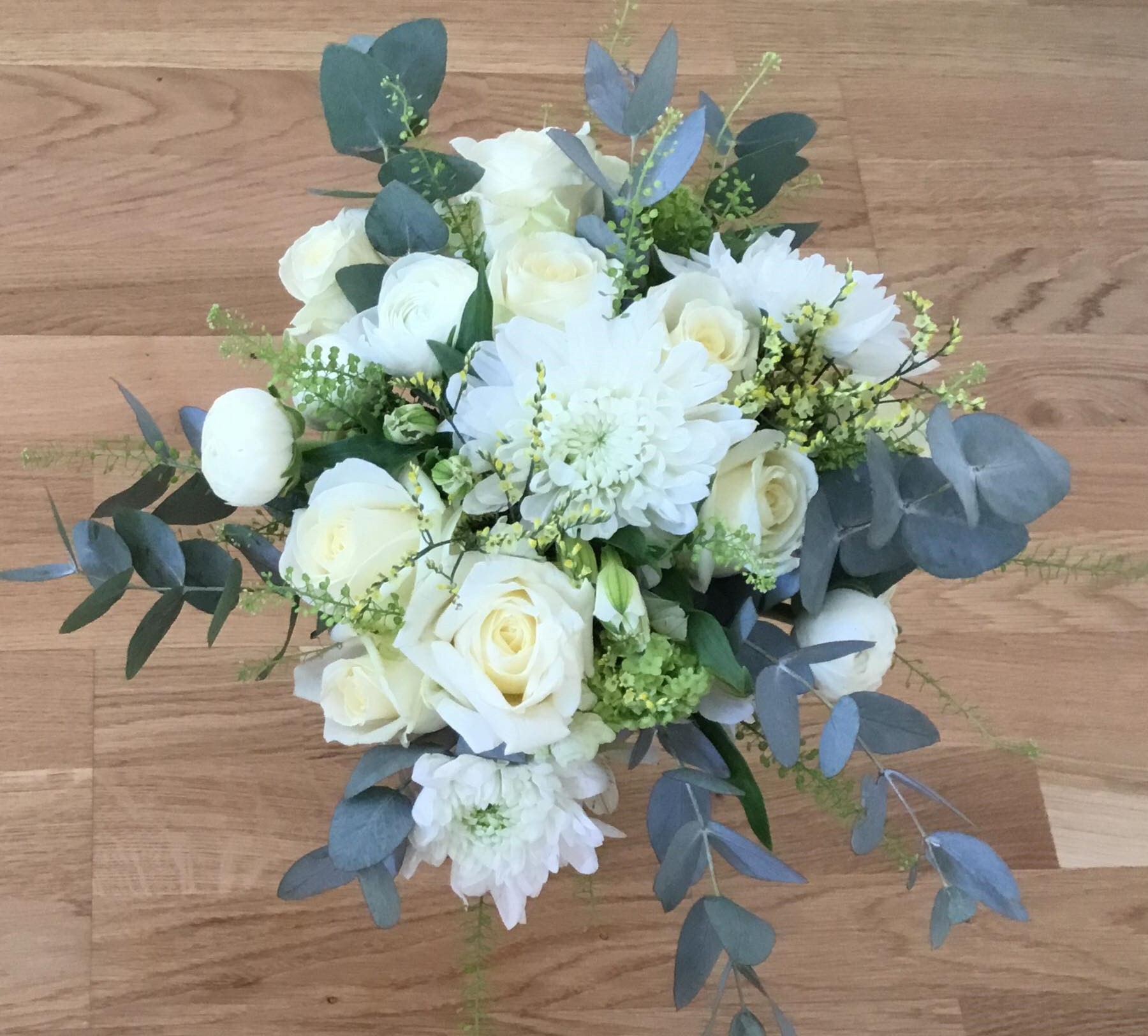 Brudbukett yvigt/modernt  bunden nr 308