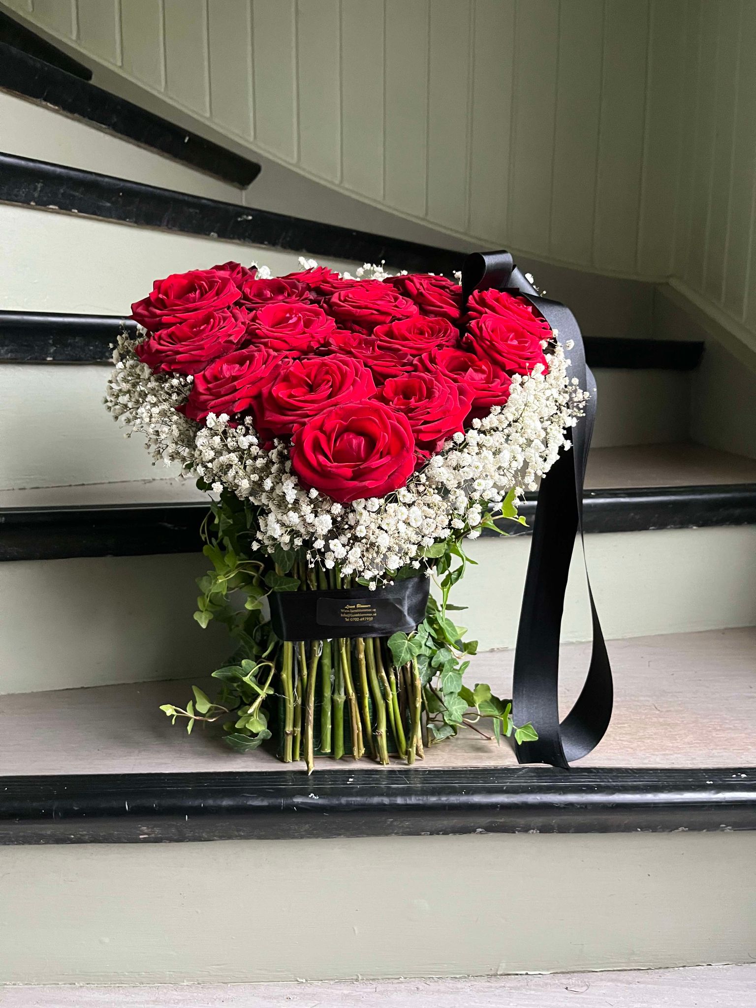 BEGRAVNINGSHJÄRTAN Se fler  hjärtdekorationer här Läs mer ≫