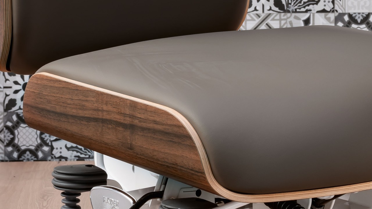 RUCK® STOOL bioswing CPL valnöt - 4