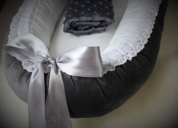 Babynest Bella mörkgrå modell 413