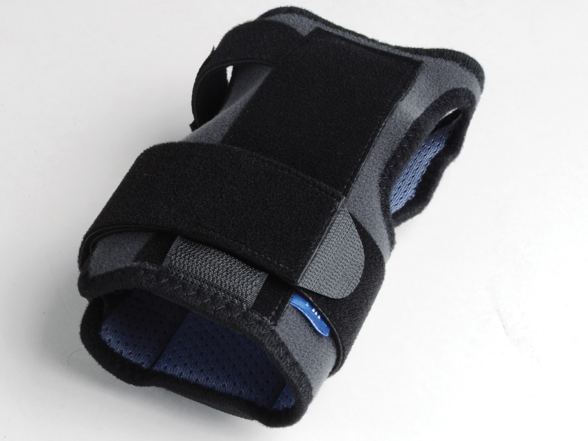 Dynastab Dual handledsstöd