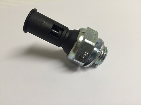 Oljetryckskontakt B230
