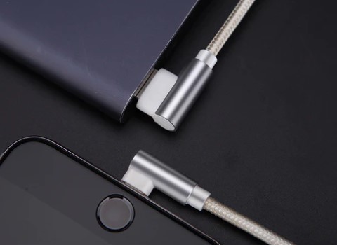 Vinklad USB C till vinklad USB A kabel för synkning och laddning svart 3m - 2