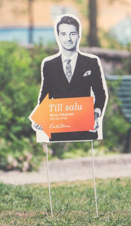 Mäklarskylt "Till Salu" - 2