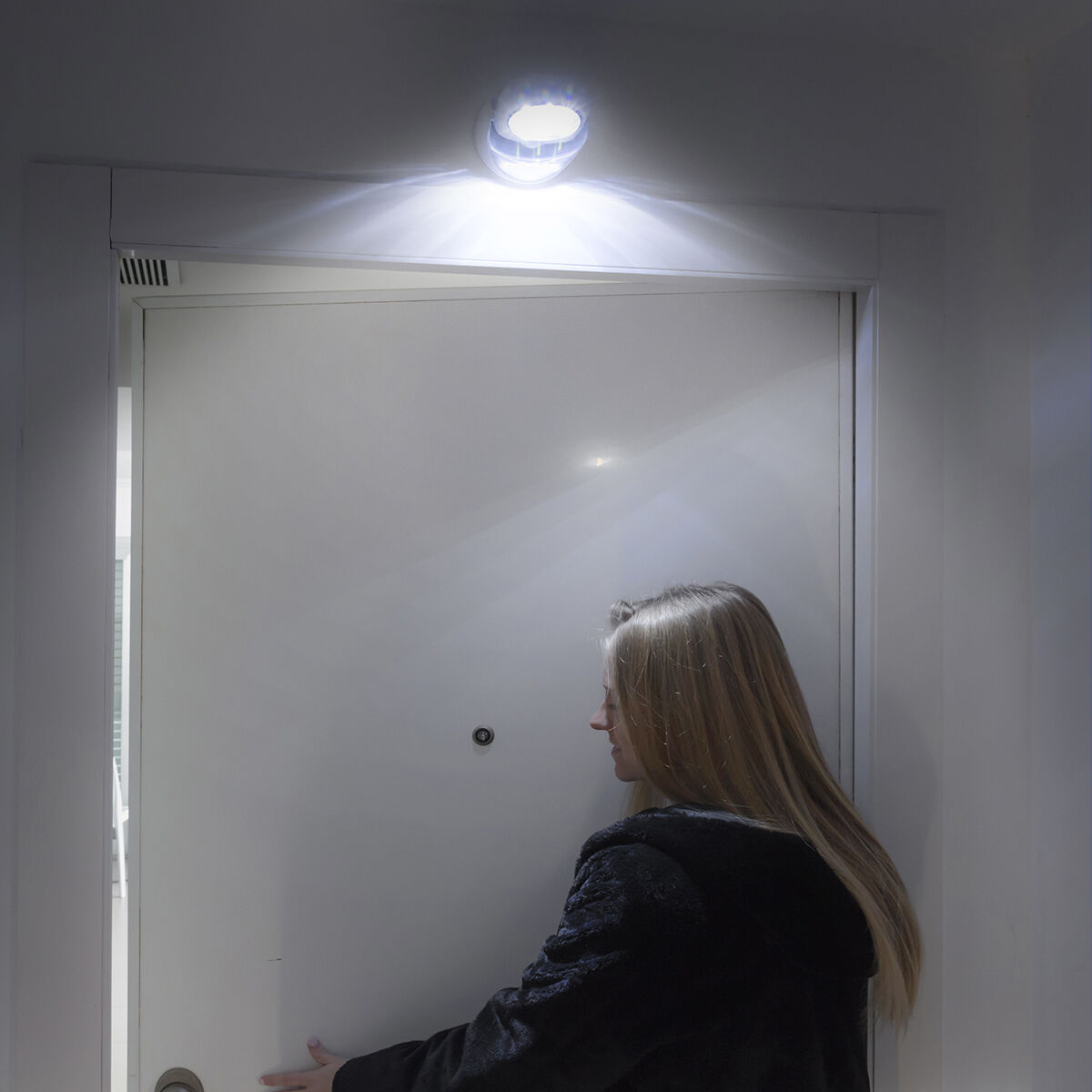 LED lampa med rörelsesensor InnovaGoods - 11