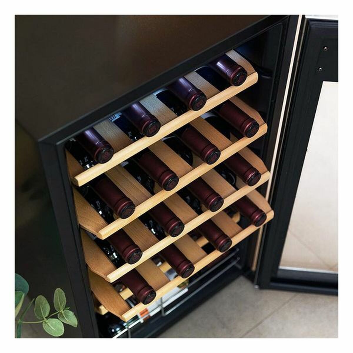 Vinbutik Cecotec GrandSommelier 24000 (Renoverade C) - 2