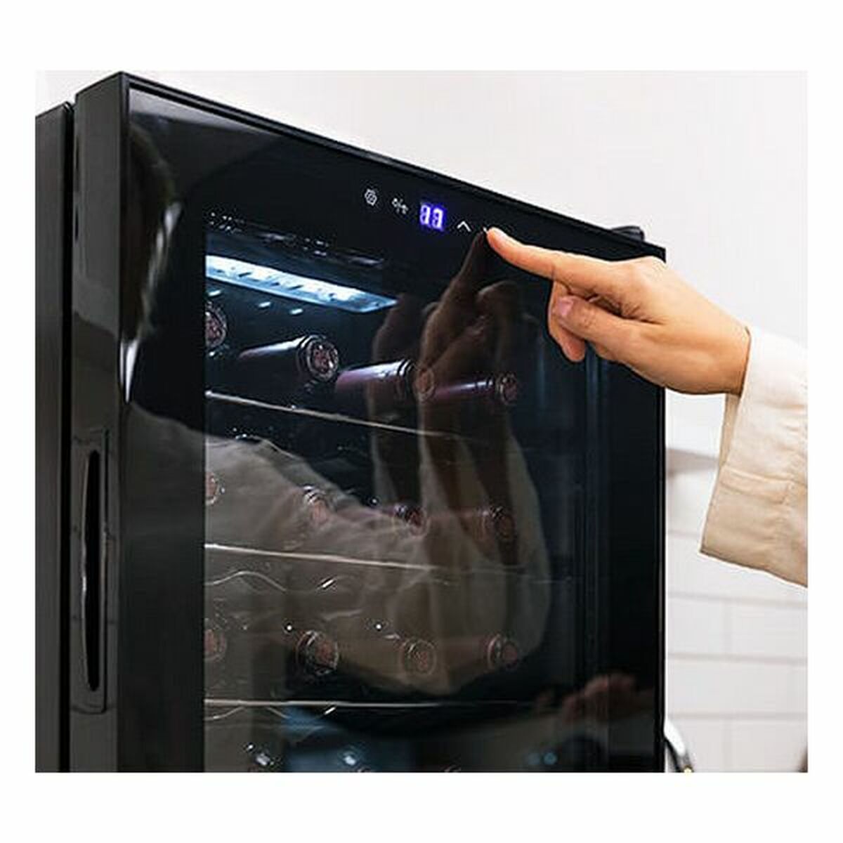 Vinbutik Cecotec GrandSommelier 20000 Black Compressor Svart - 3