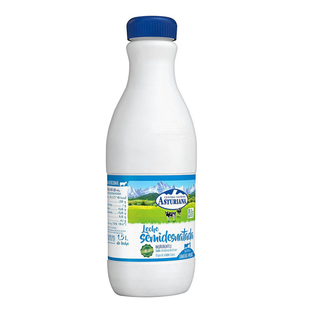 Halvskummad mjölk Central Lechera Asturiana (1,5 L)