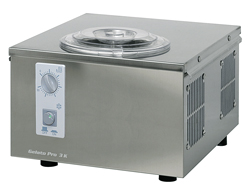 Glassmaskin med luftkylning,-bänk, kapacitet 1,7 liter, produktion 3 kg / h