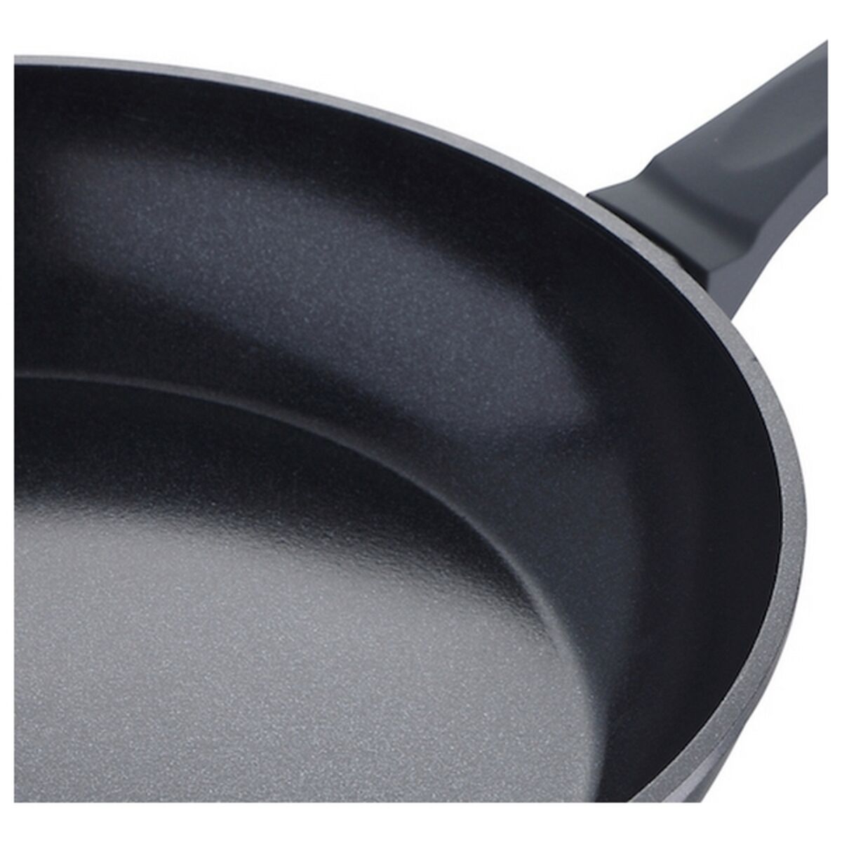 Stekpanna Bergner Titan Grå Smitt aluminium, Mått: Ø 24 cm - 9