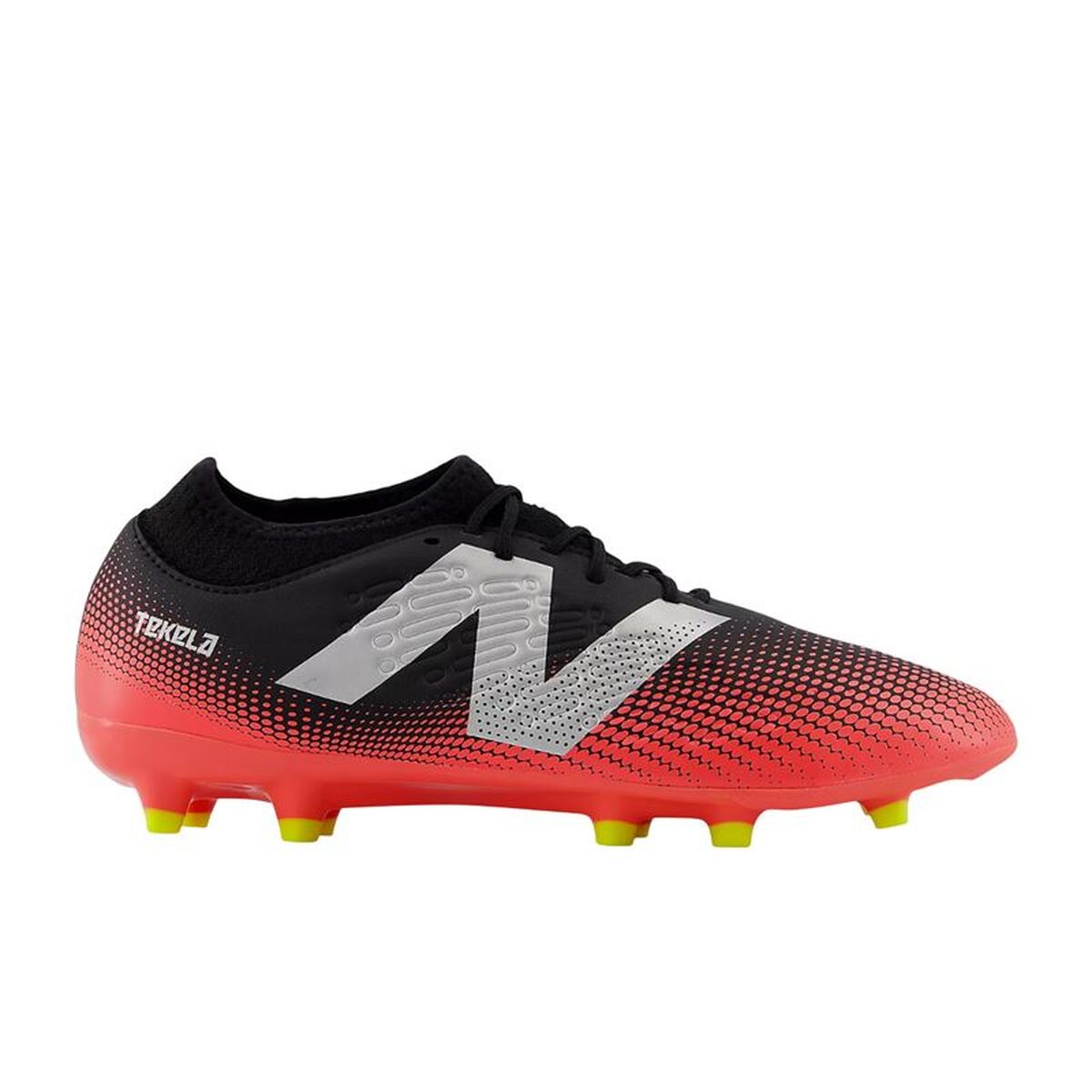 Fotbollsskor för vuxna New Balance Tekela Magique Fg V4+