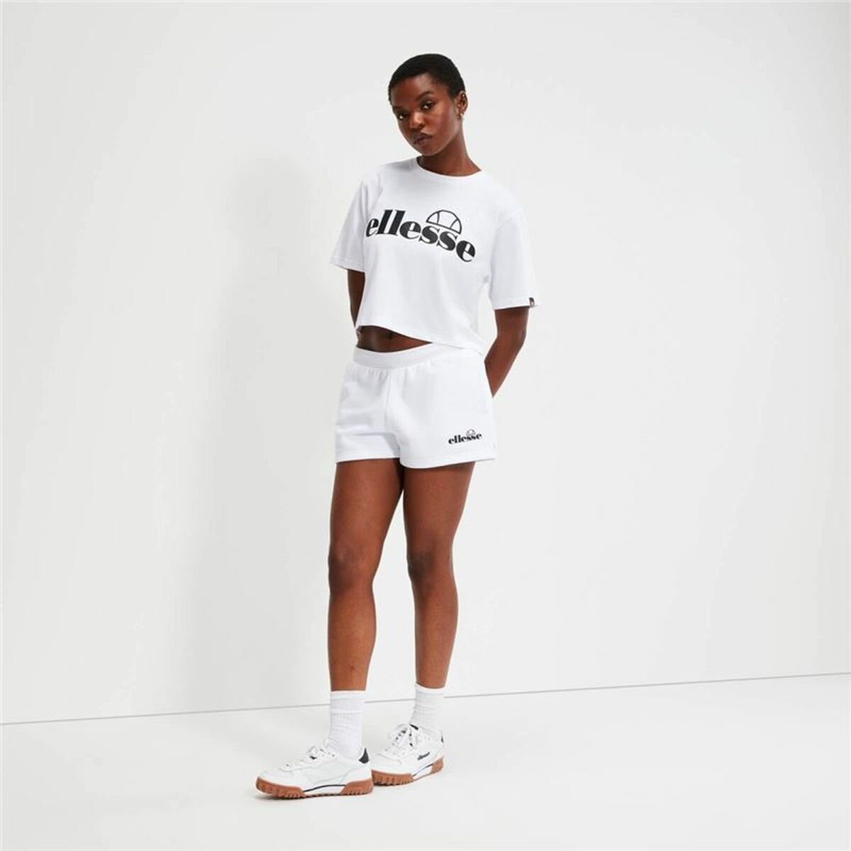Sportshorts för kvinnor Ellesse Kyrana Loopback Vit - 2
