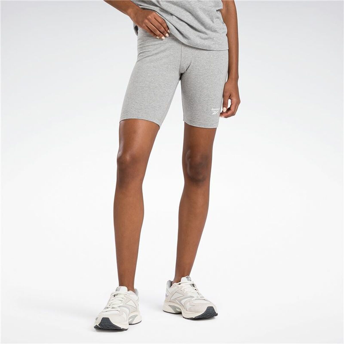 Korta träningsleggings Reebok Identity Sl Fitted Short Grå - 2