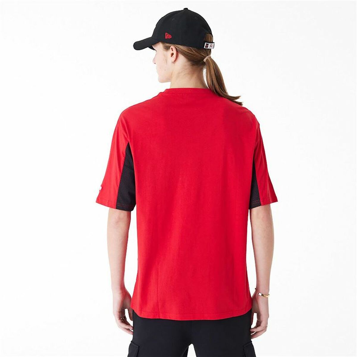 T-shirt med kortärm Herr New Era NBA MESH PANEL OS TEE CHIBU 60435481  Röd (M) - 2