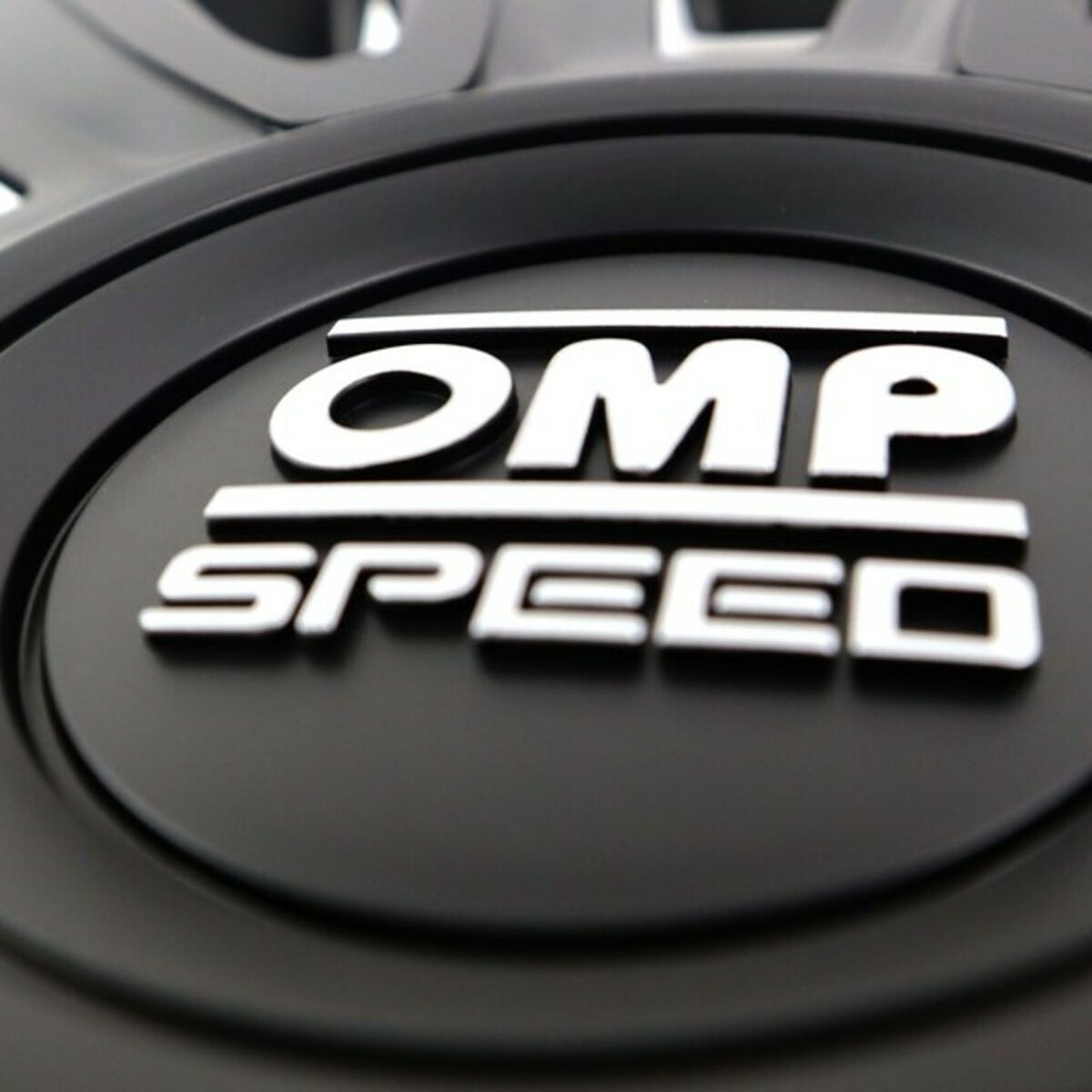 Navkapsel OMP Magnum Speed Svart 15" (4 uds) - 2