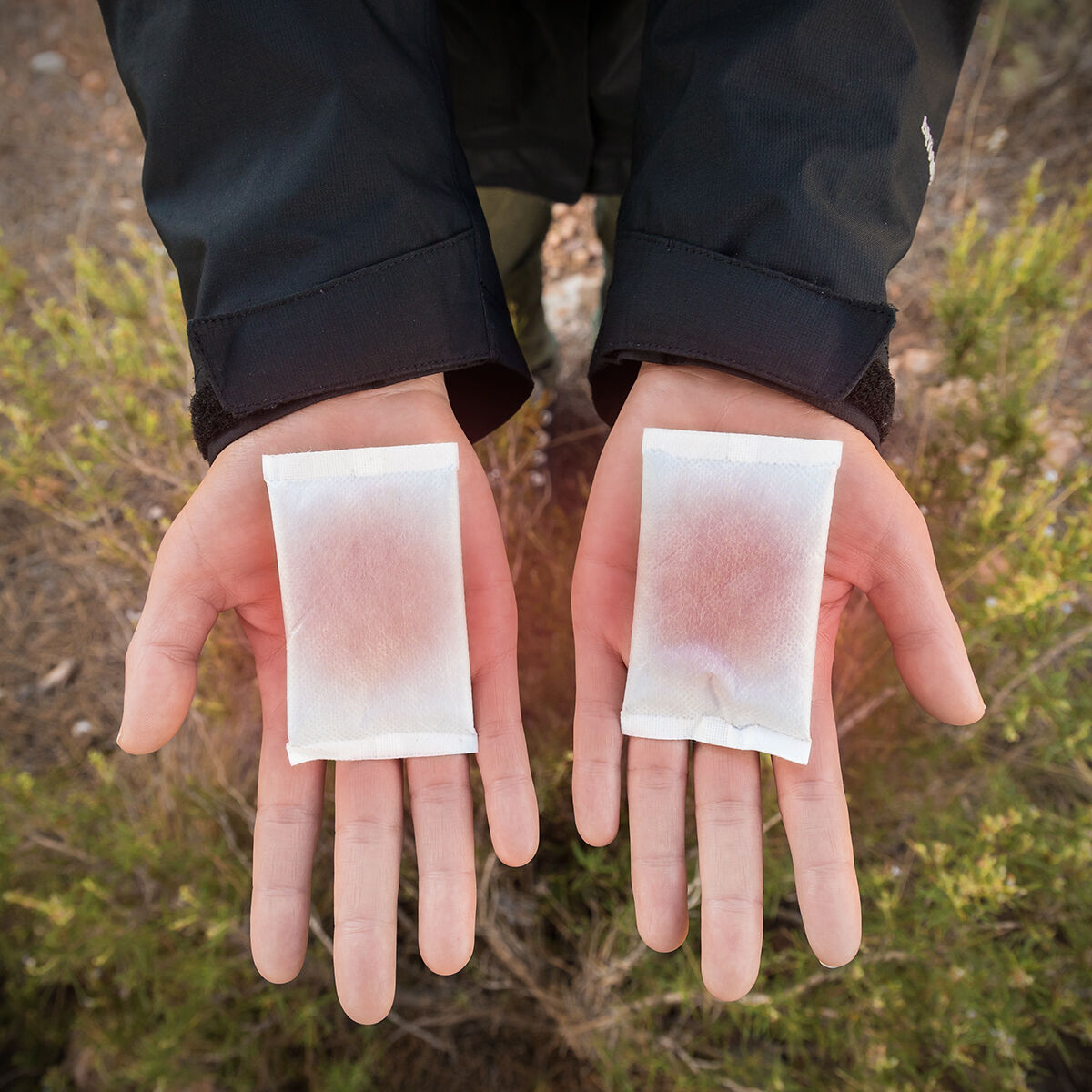 Handvärmande lappar som ger en mycket behaglig värme som kan användas när som helst Heatic Hand InnovaGoods 10 antal - 3