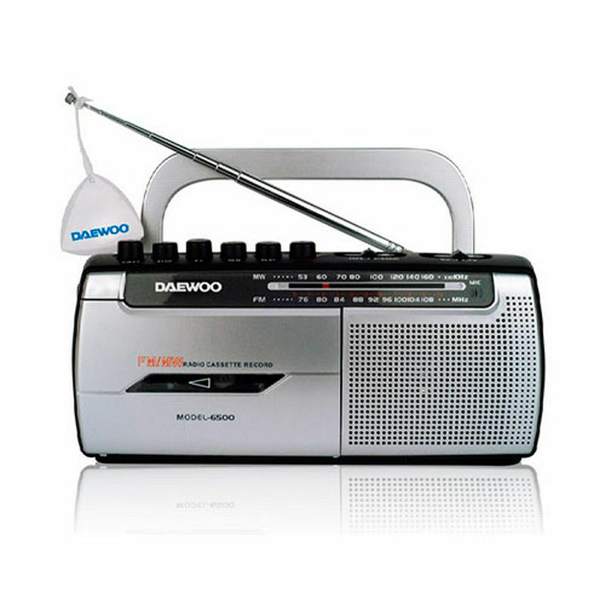 Kassettradio Daewoo DW1107