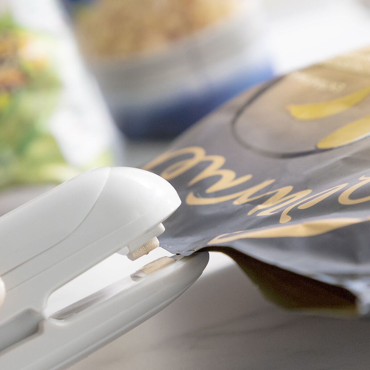 Påsförseglare med skärare och hängare Baseyl InnovaGoods - 3