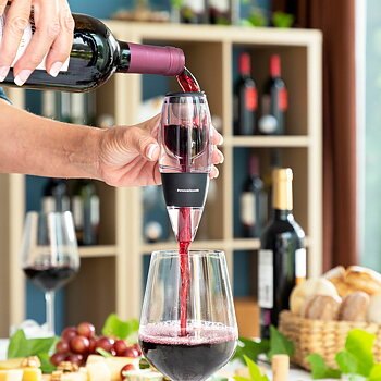 Vinluftare med filter, hållare och lock Wineir InnovaGoods