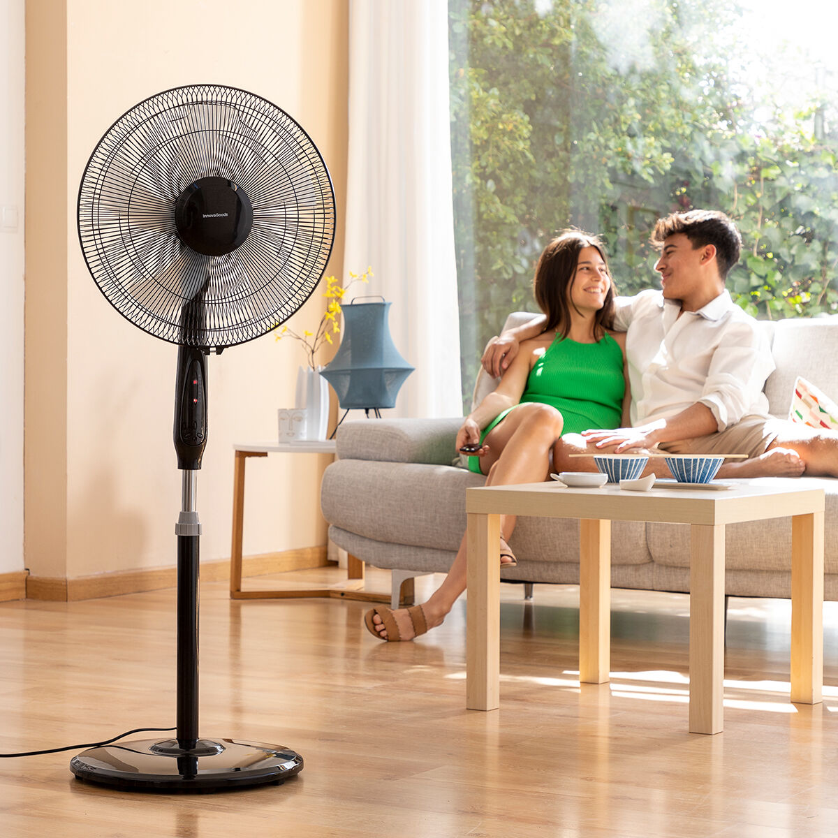 Piedestalfläkt med fjärrkontroll InnovaGoods Airstreem Svart 45 W