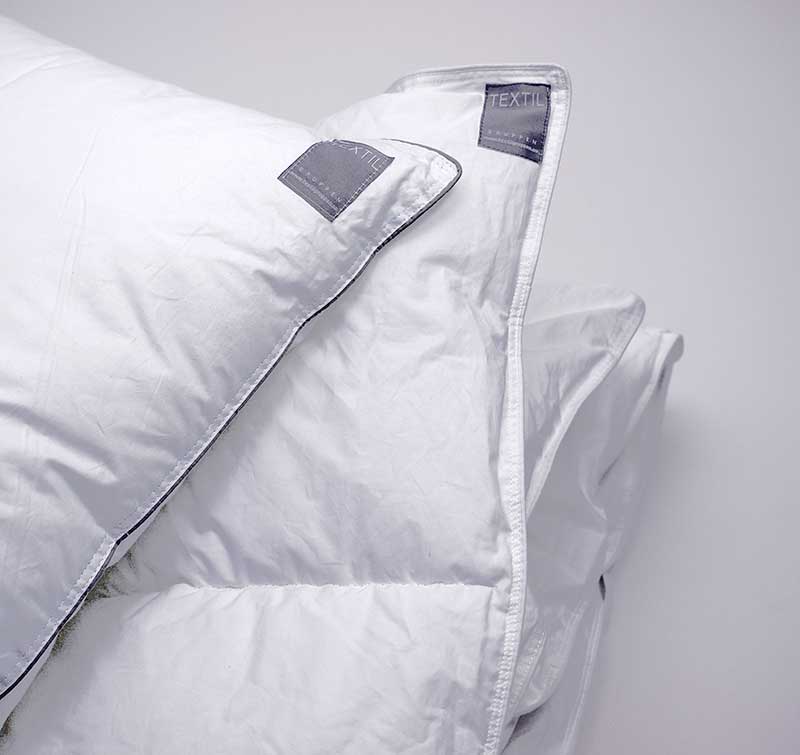Hotelltäcke 1050g 220 x 210 cm