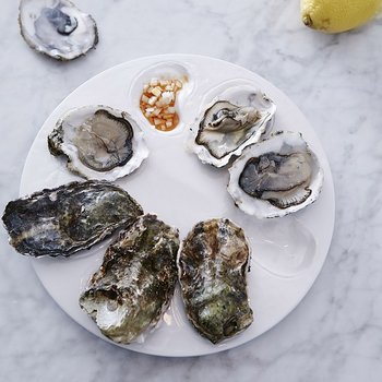 Plate oyster