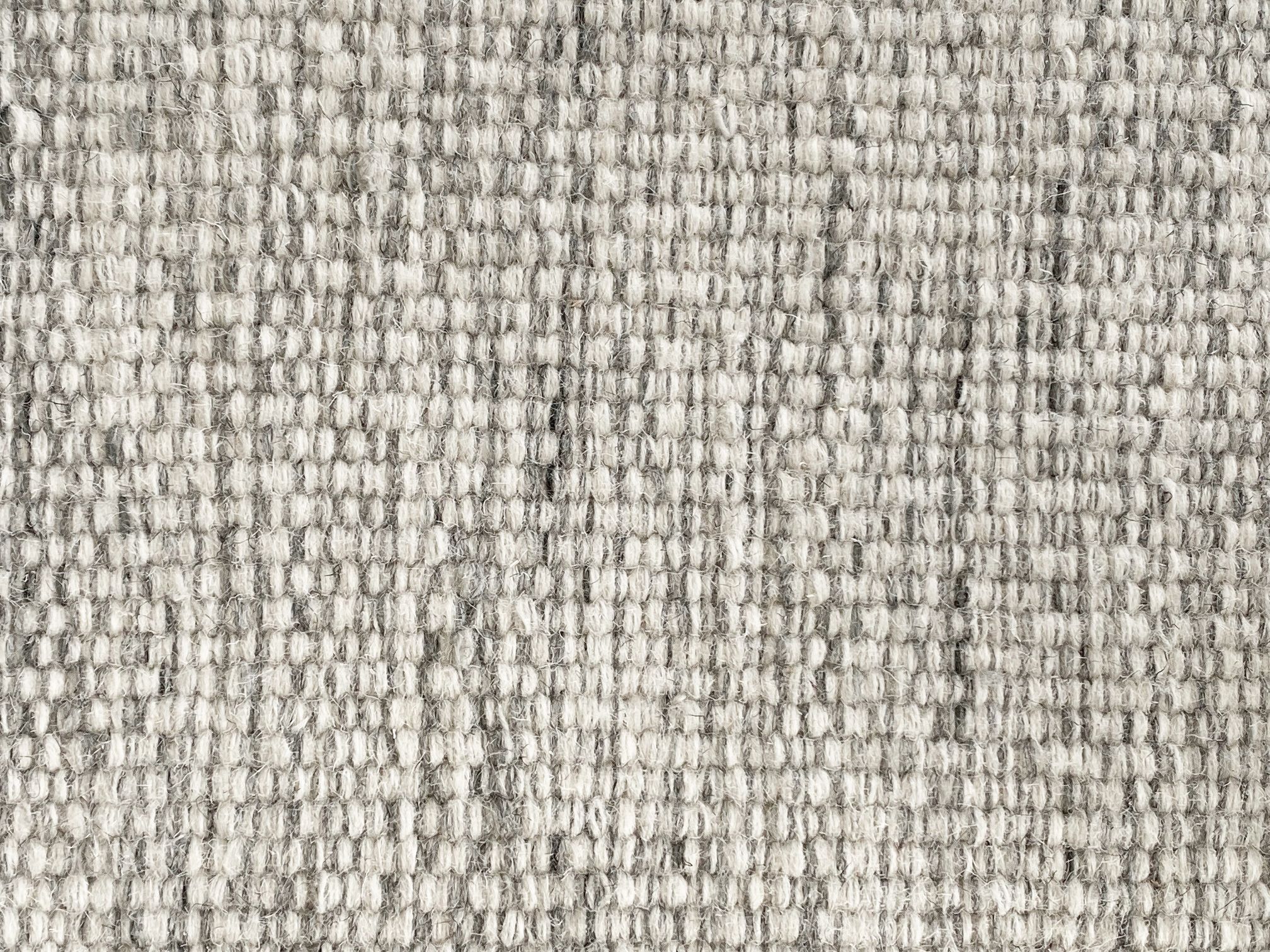 Safir  vit - grå  melee 50 x 80, 160 x 230, 200 x 290,  250 x 300,  240 x 330