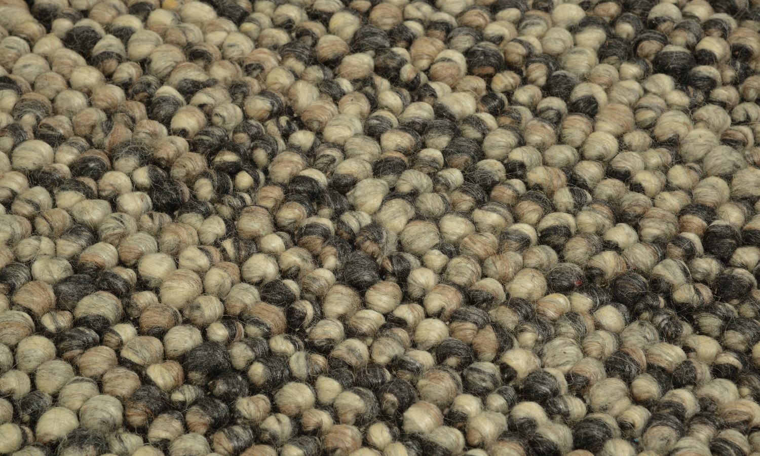 Bollmatta Nature i natur färger 50 x 80, 140 x 200,160 x 230, 200 x 290, 240 x 340, 150 rund, 200 rund