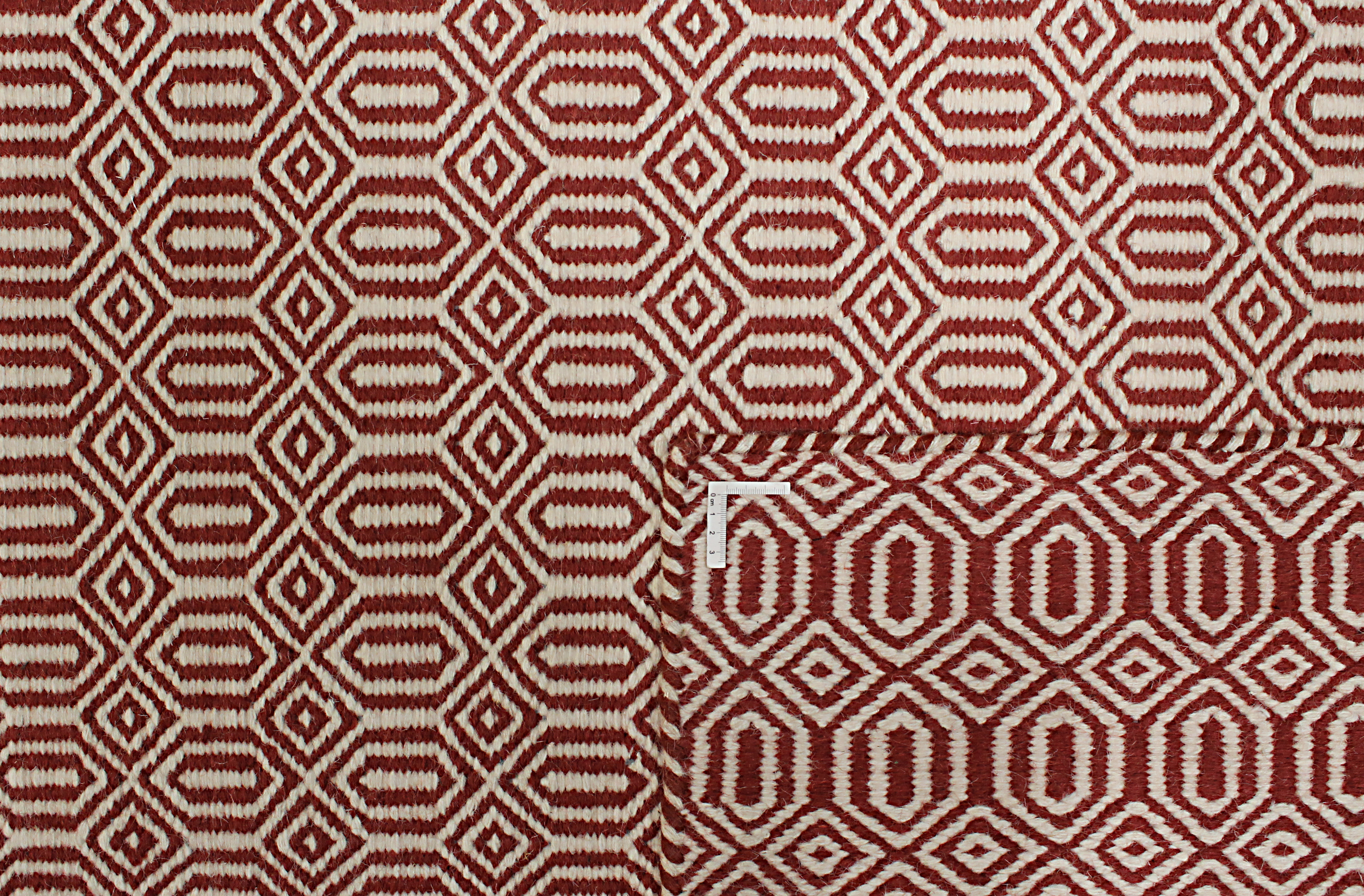 Illapa 200 x 300 cerise - 2