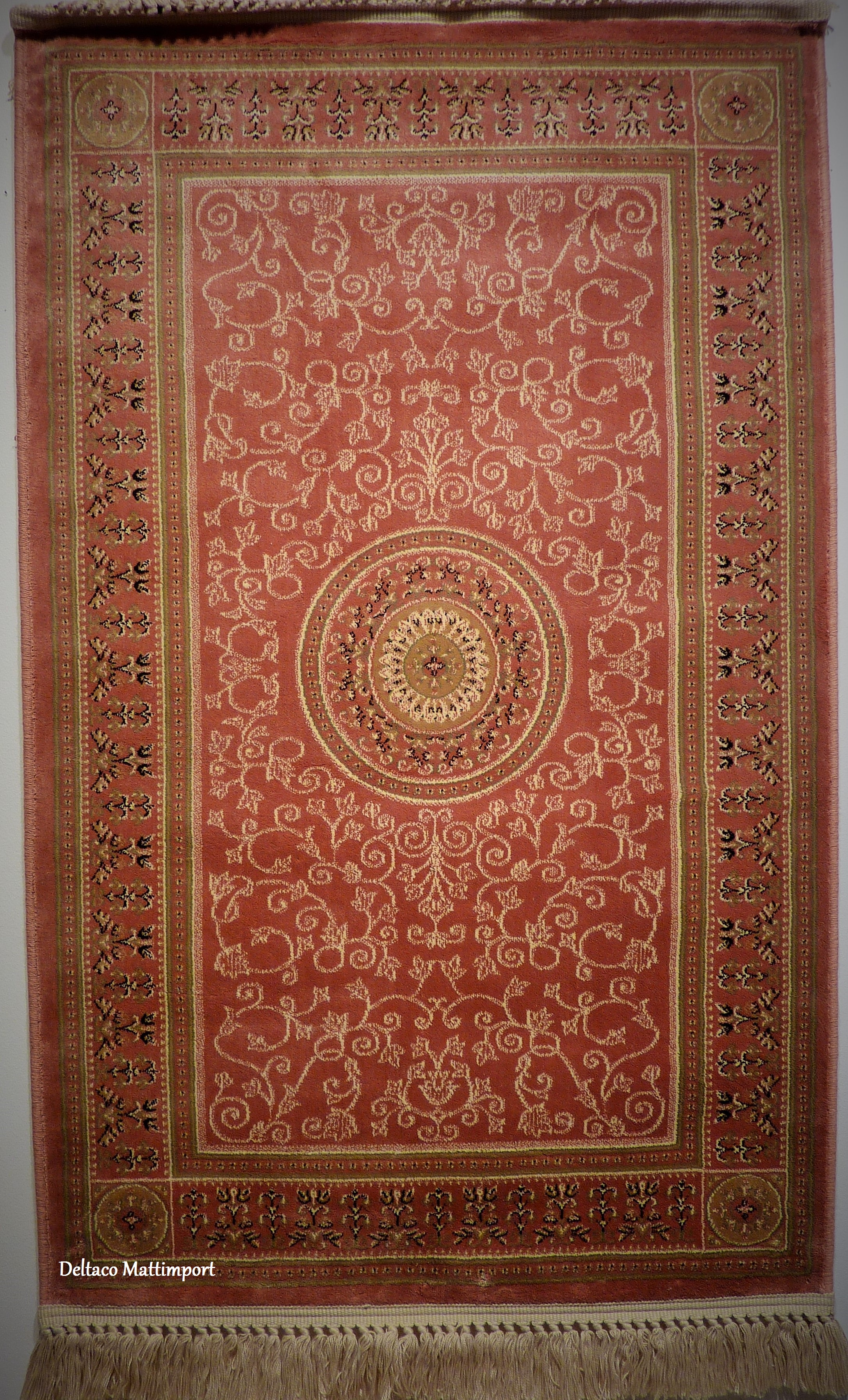 Antiqua rosa 67 x 105, 167 x 235, 200 x 280