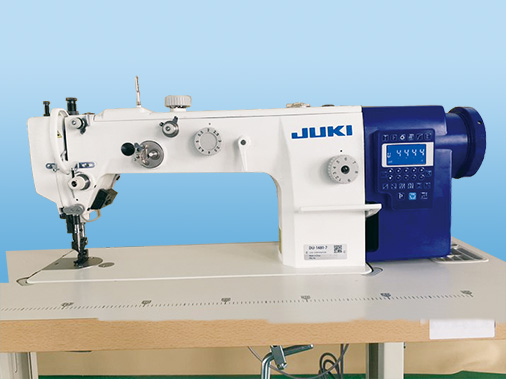 Juki DU-1481-7n  1-nål under och övermatad raksöm, automatisk trådklipp. Komplett med bord, ställ och 220v motor. - 2