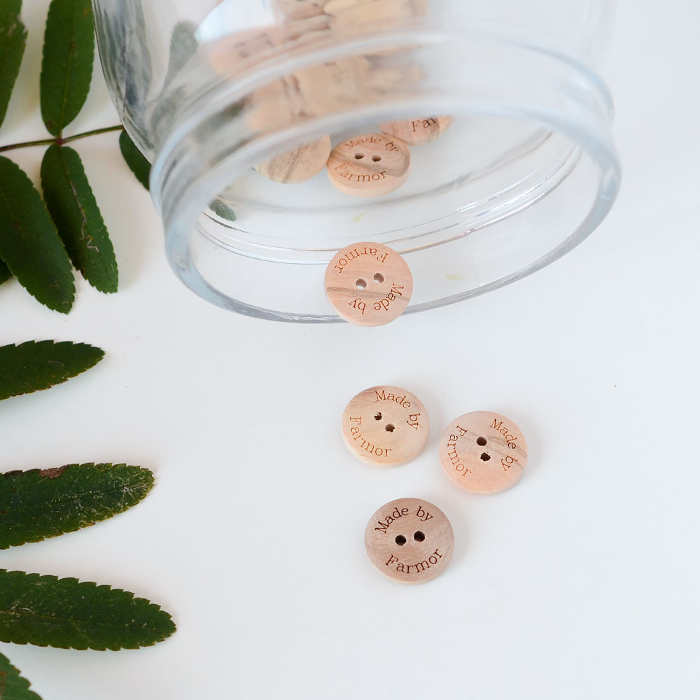 BUTTON  MADE BY FARMOR - 18 MM