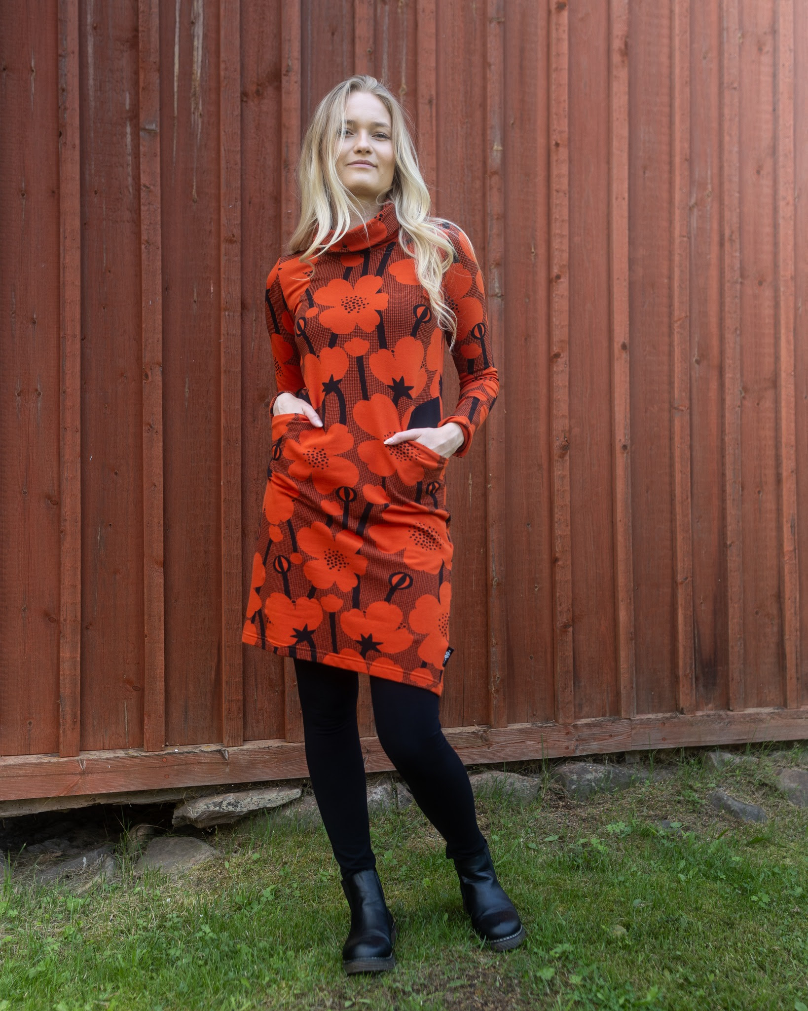 BUTTERCUP COLLEGE - RUST - 4