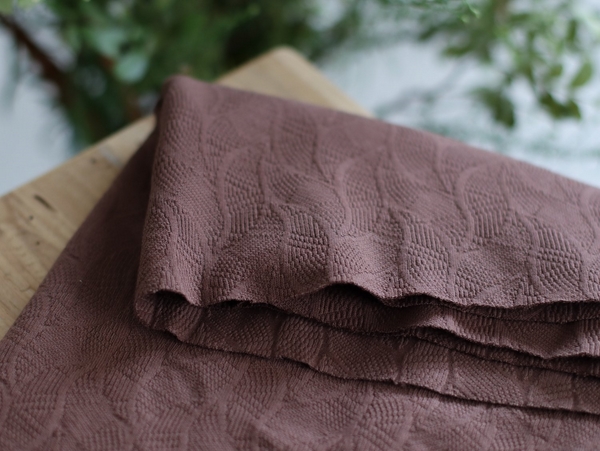 LEAF JACQUARD - DUSK BROWN