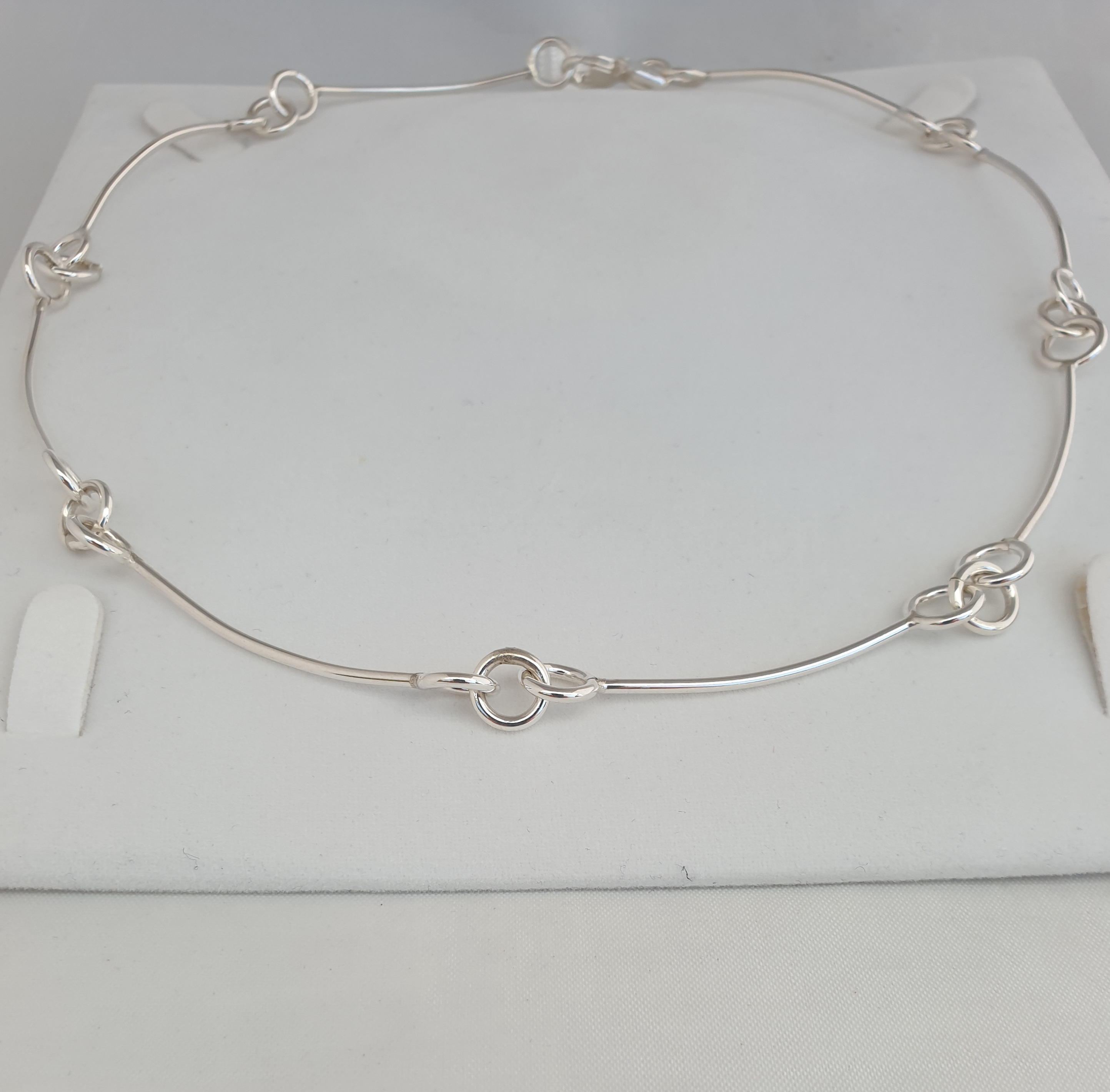 Halsband Ida Andersson  43 cm långt