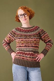 Mönsterstickad tröja  i Hilde från Permin