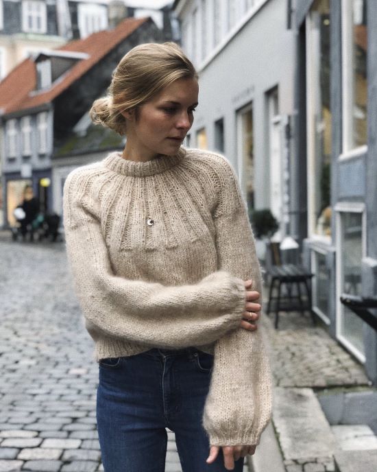 Sunday sweater