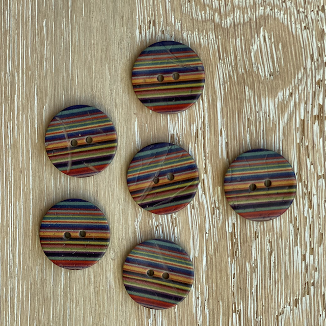 Kokosknapp, randig 23 mm