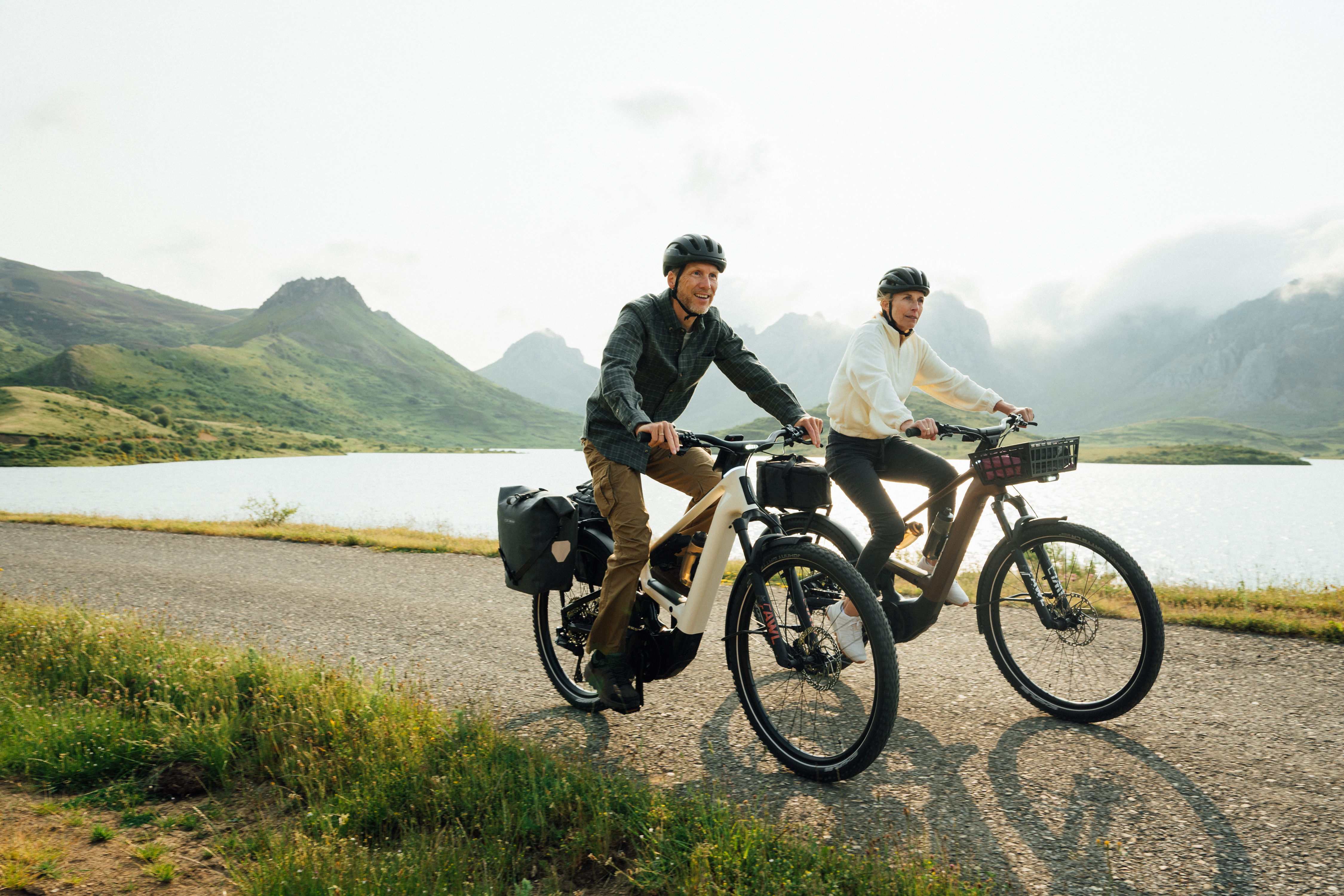 Vi har cyklar för alla – MTB, landsväg, gravel, elcyklar och barncyklar  Personlig service, egen verkstad och marknadsledande cykelmärken.