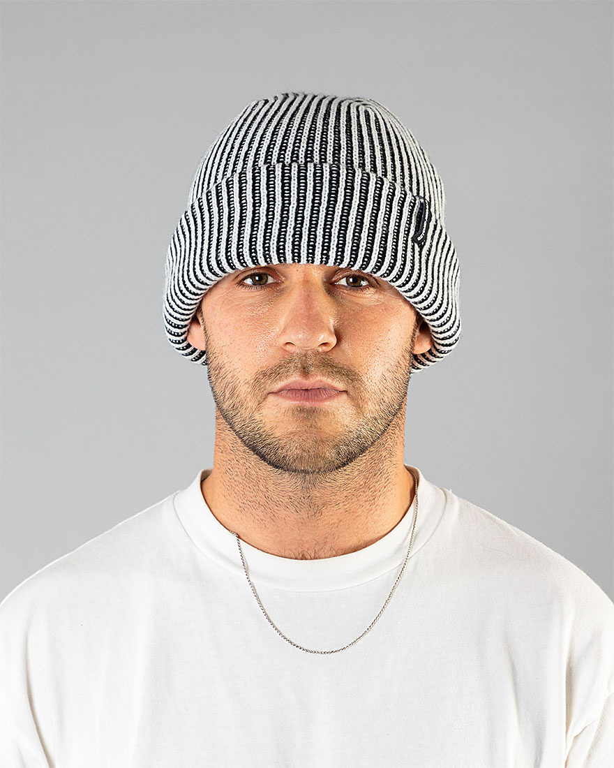 Beyond Medals - Short Beanie White - 3